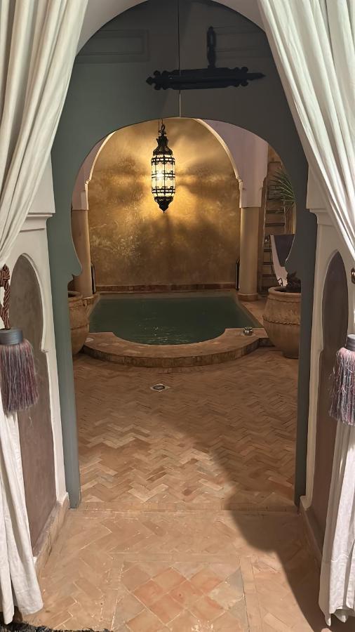 Riad Des Fragrances Dar El Bacha 马拉喀什 外观 照片