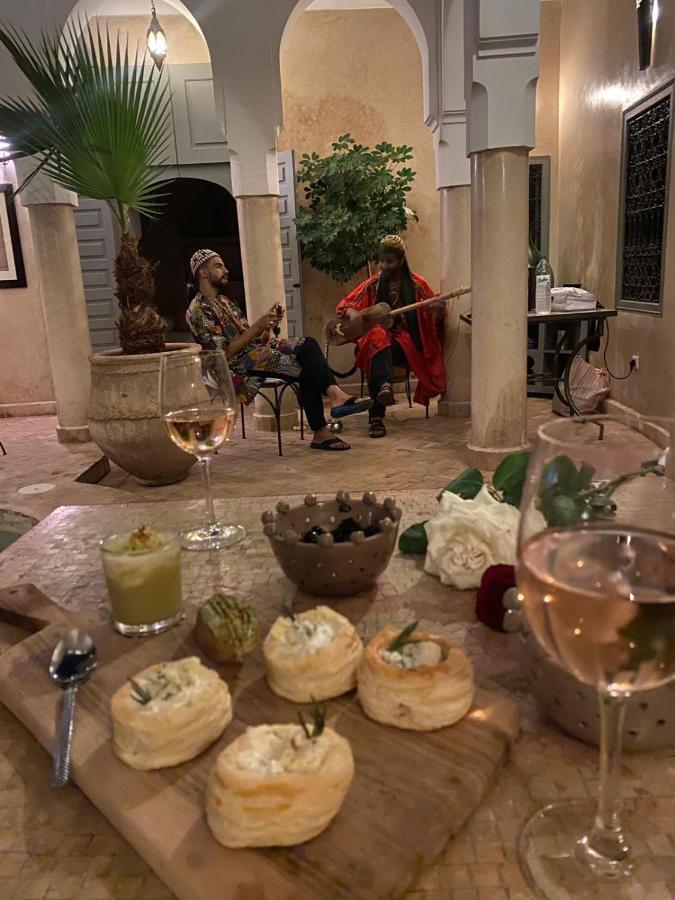 Riad Des Fragrances Dar El Bacha 马拉喀什 外观 照片